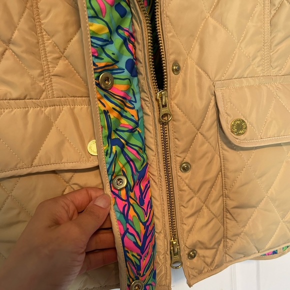 Lily Pulitzer Quilted Vest Small Tan Button Up Zipper Multiple Pockets - Picture 5 of 16